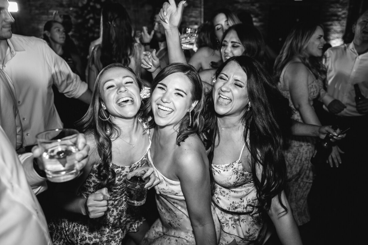 revel-motor-row-chicago-wedding-109