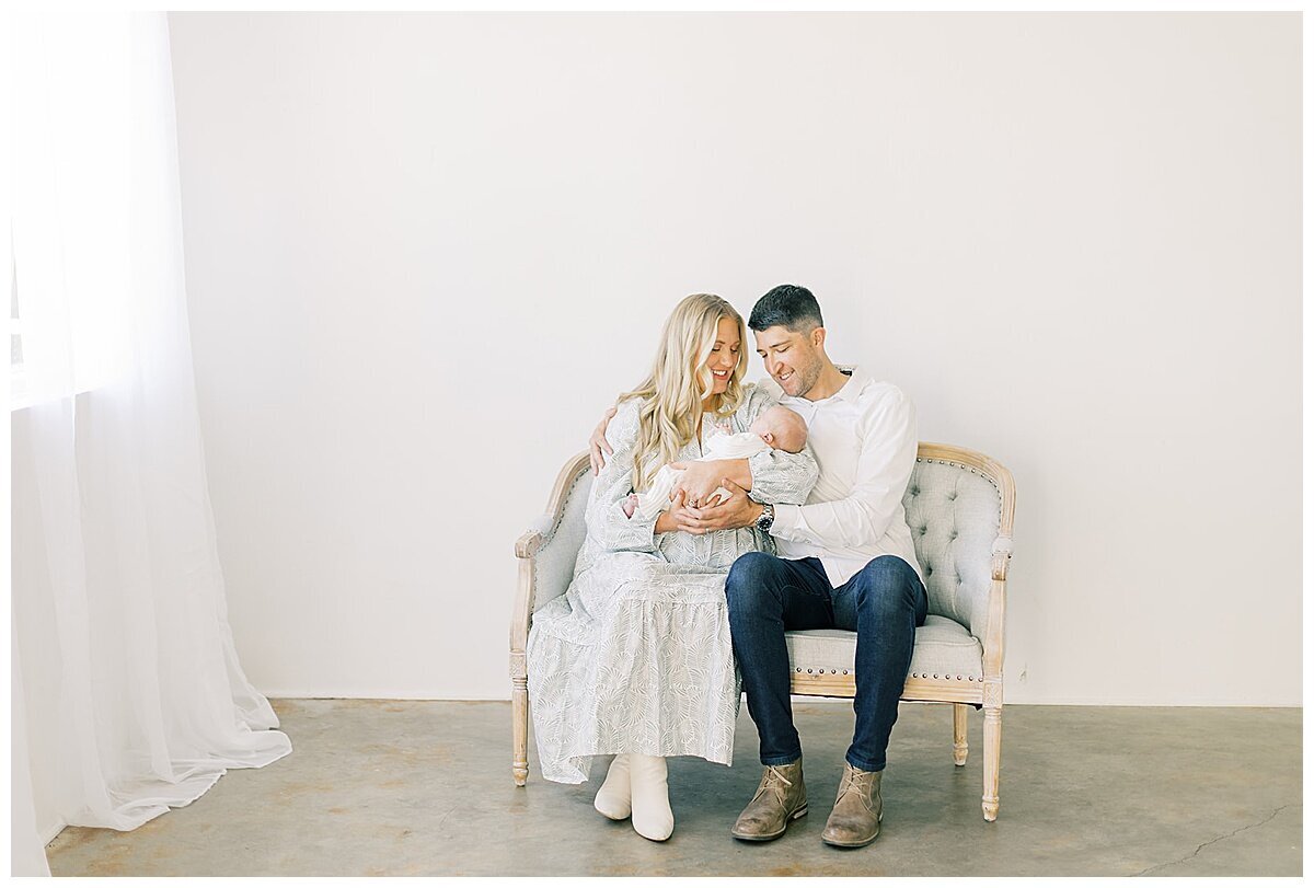 Crystal Leffel Photography Maternity Newborn Family Motherhood Destination Photographer Denver Colorado Timeless Light Airy  Film Photographer_0180