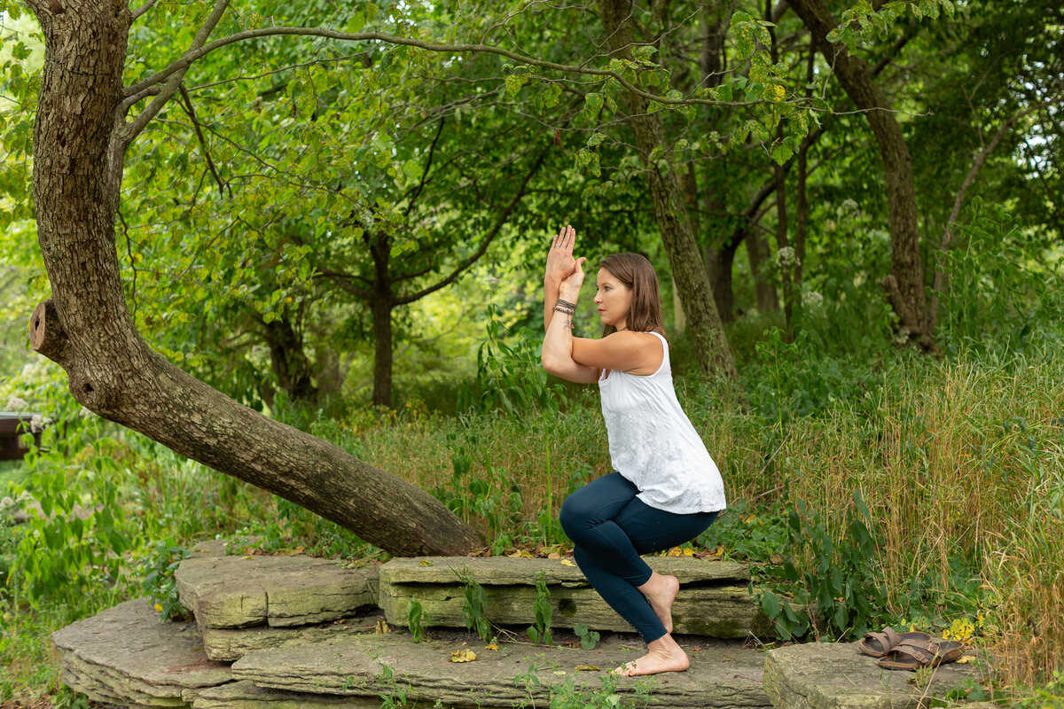 Lindsay-Yoga-Meditation-Teacher-Brand-Photos-Chicago-08