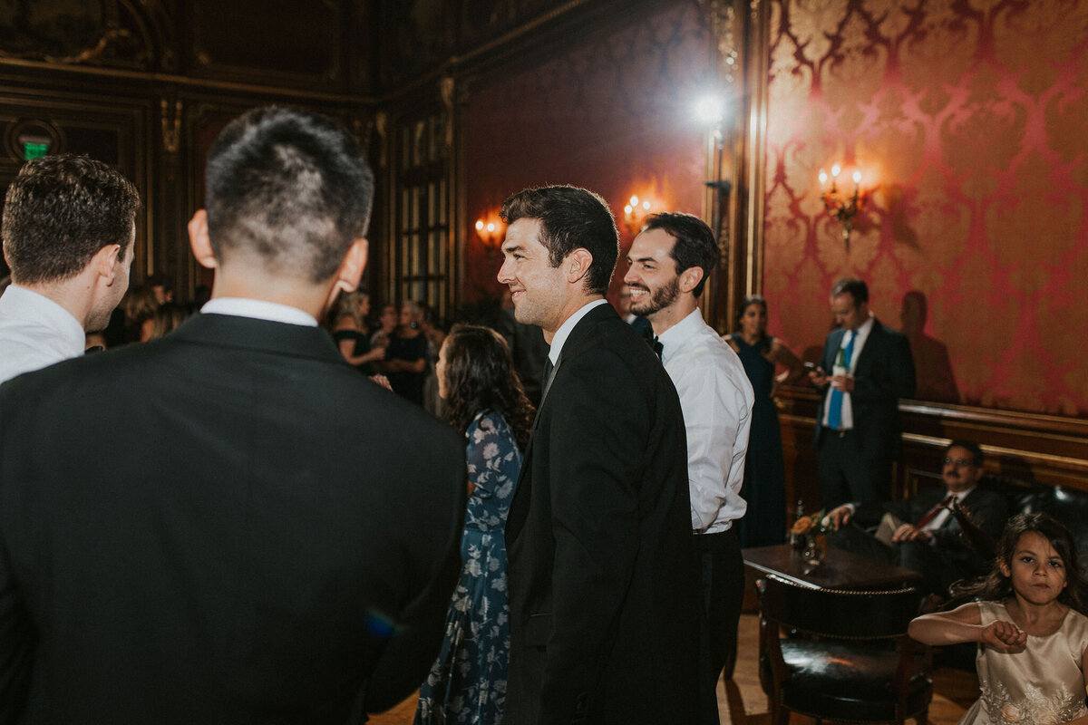 WELLING-FLORES.Wedding.EngineersClub-rcptn-164