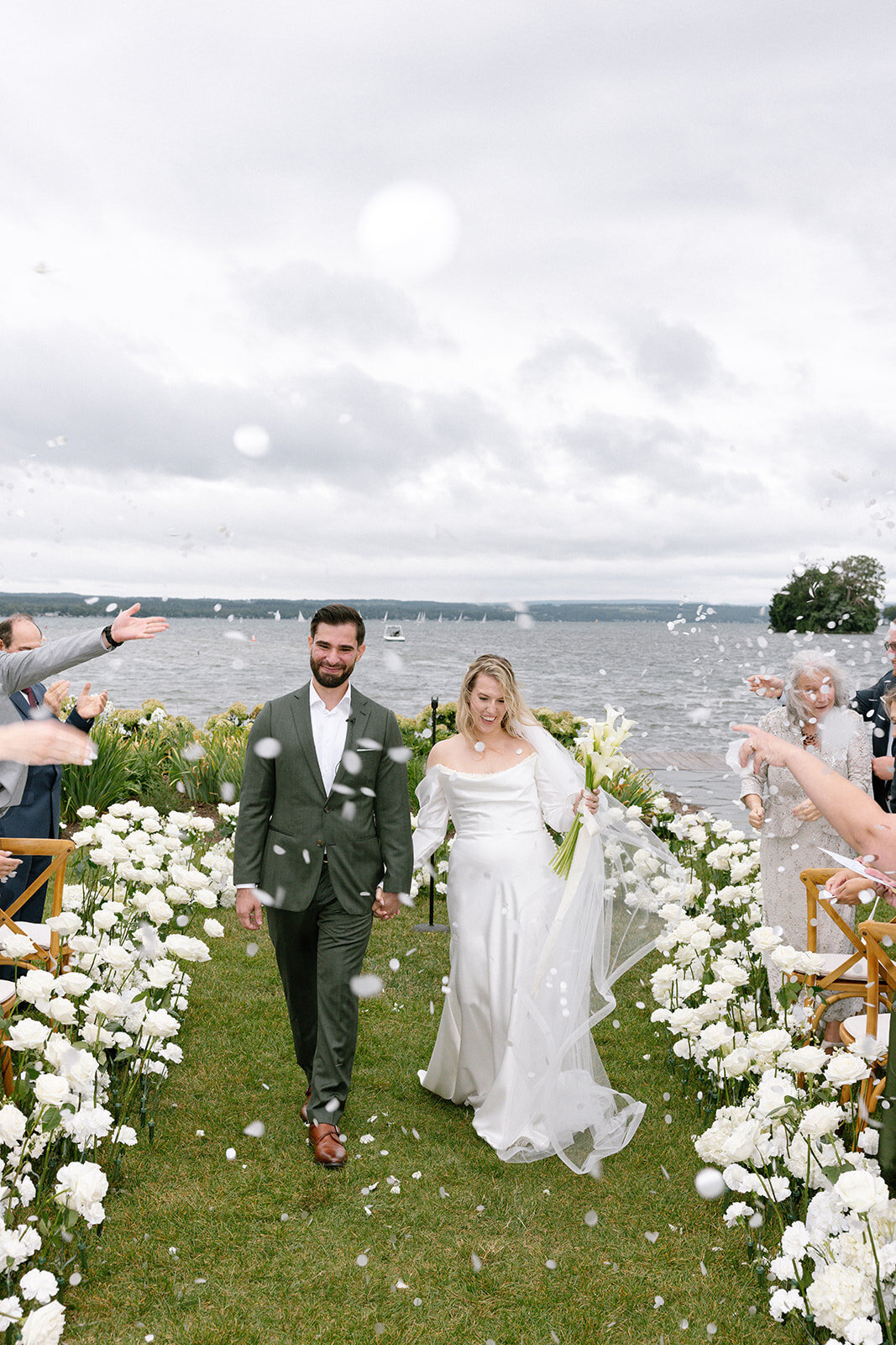 00008intimate-zurich-civil-ceremony-lisa-lark
