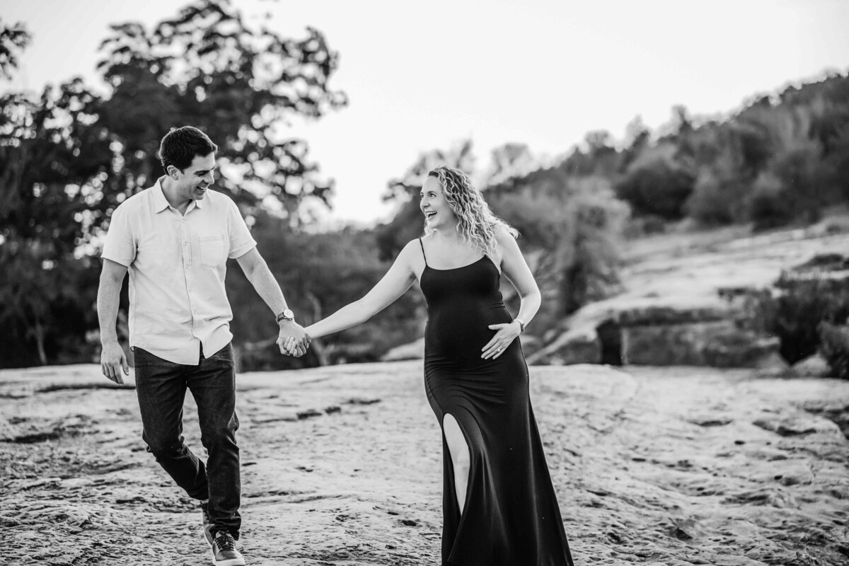 Austin-maternity-photographer-