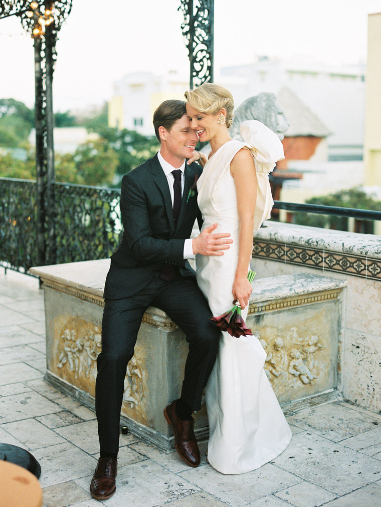 cruz_building_coconut_grove_miami_modern_elegant_wedding_085
