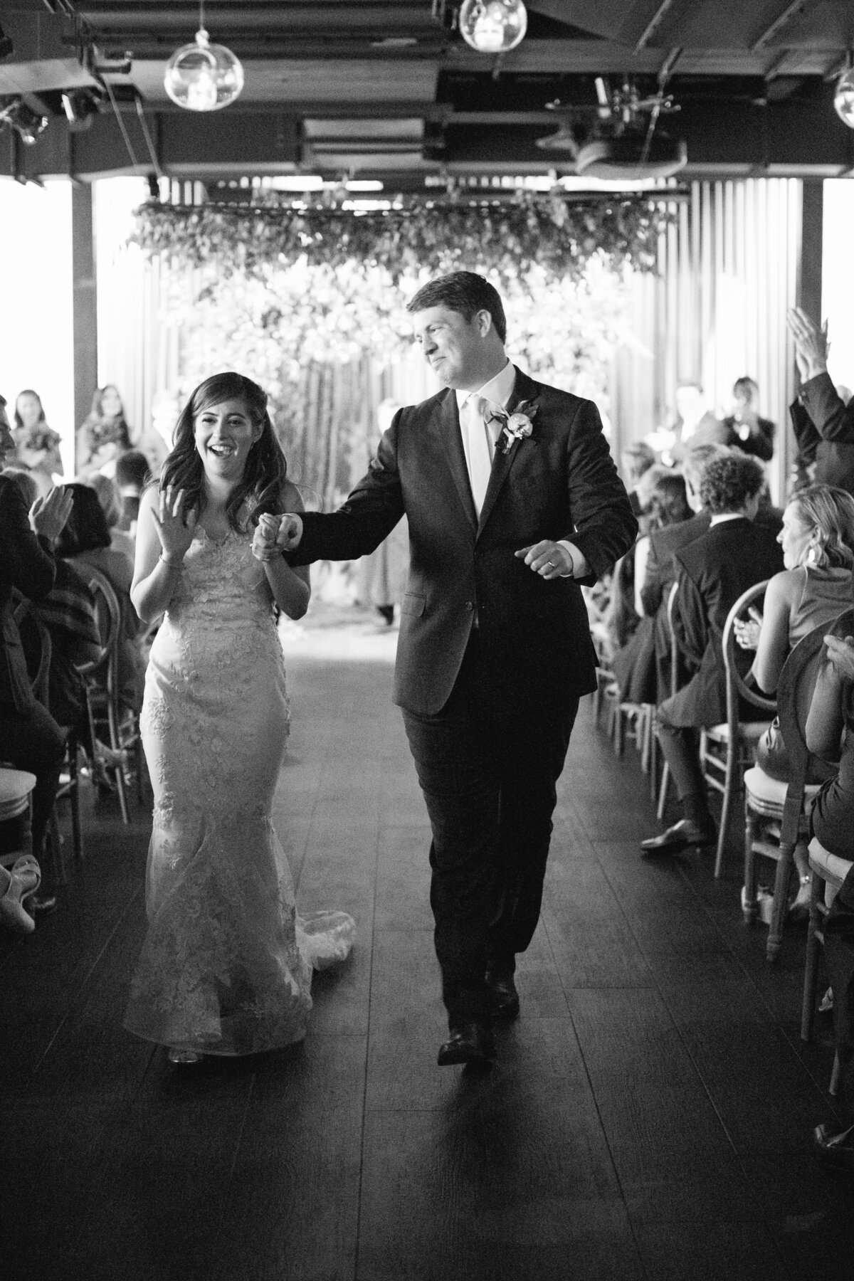 Temerity Photography Vanessa Hurr Wedding Engagement Award Winning Photographer Timeless Classic Love Wisconsin9