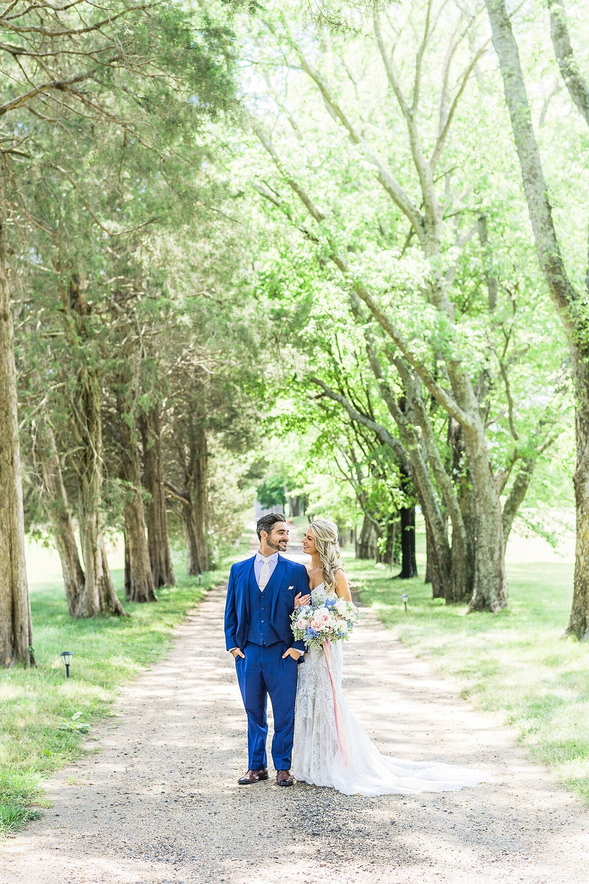 3-lu-erin-the-great-marsh-estate-bealeton-virginia-wedding-photographer-29