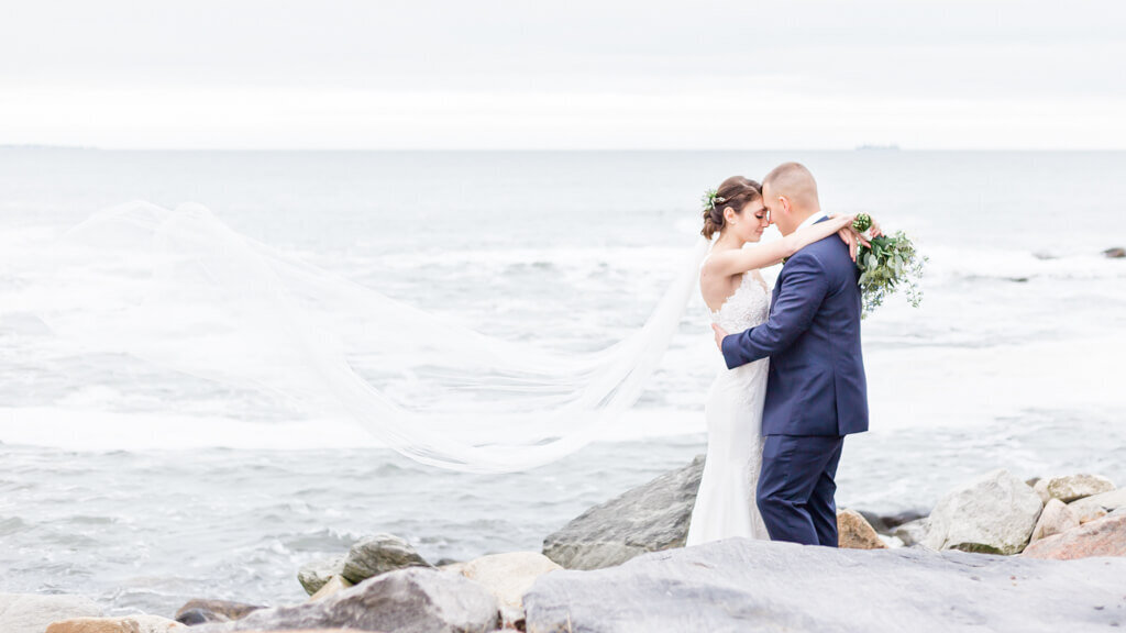 Coastal Ocean Wedding at Narragansett Towers (12)