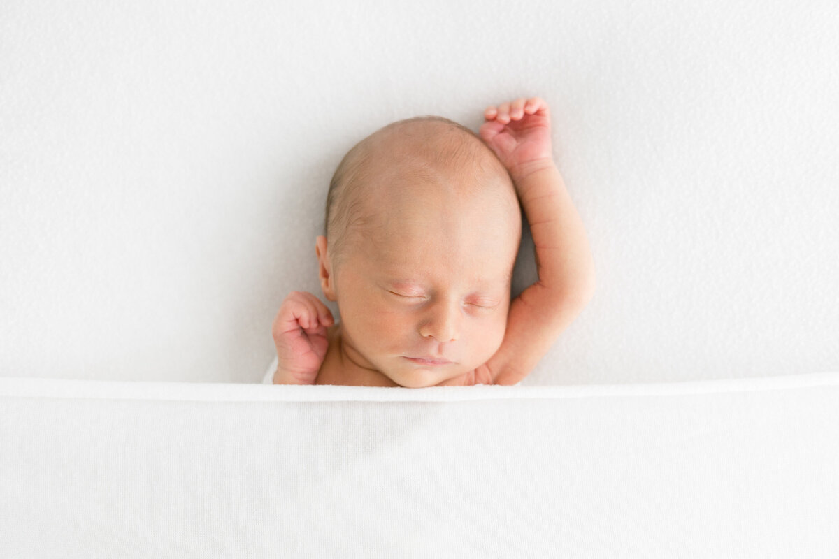 Houston-Newborn-Photographer-Studio-2