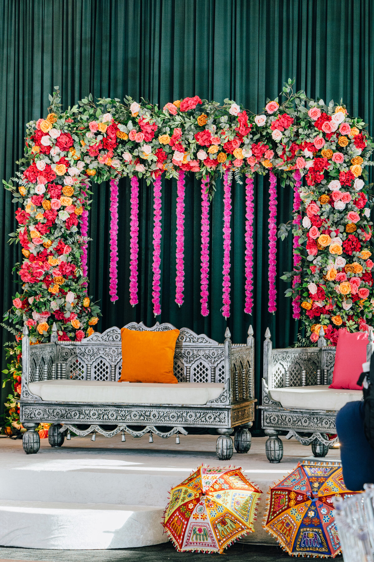Chicago-wedding-photographers-Maha-Studios-Maheen-Asakar-Mehndi-9