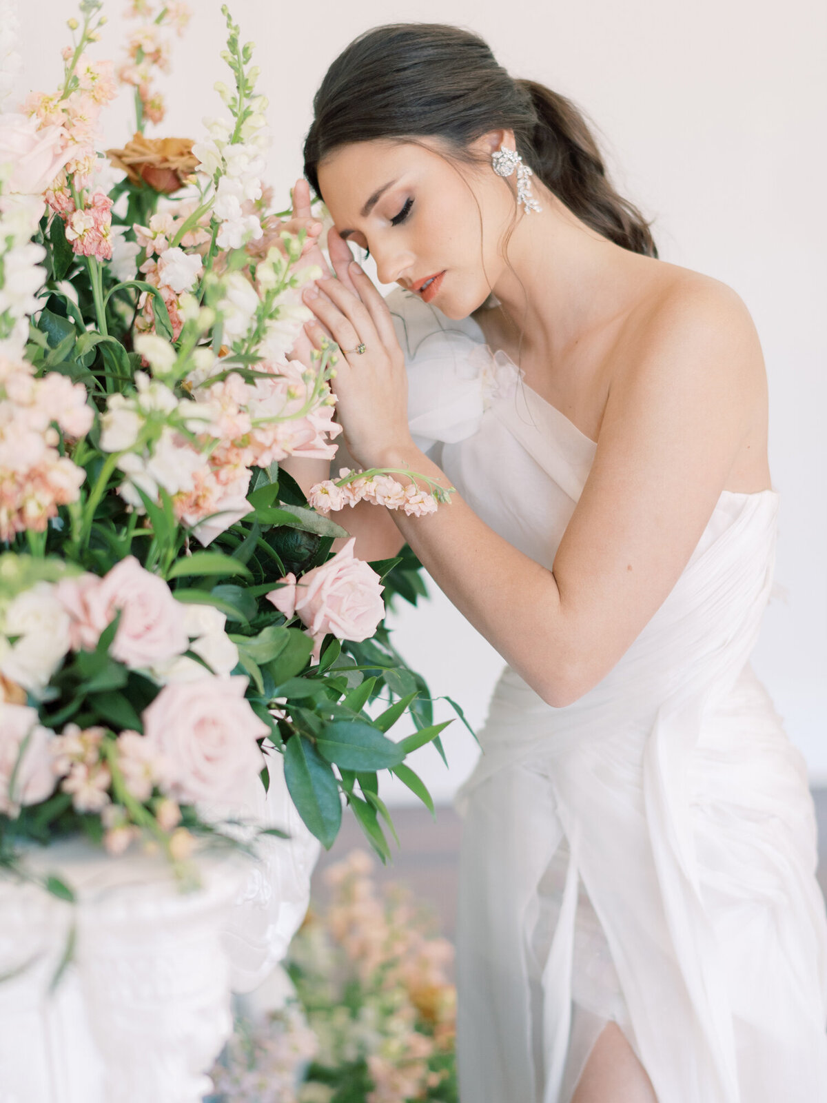 with_grace_and_gold_showit_theme_showit_themes_showit_template_showit_templates_showit_design_showit_designer_best31