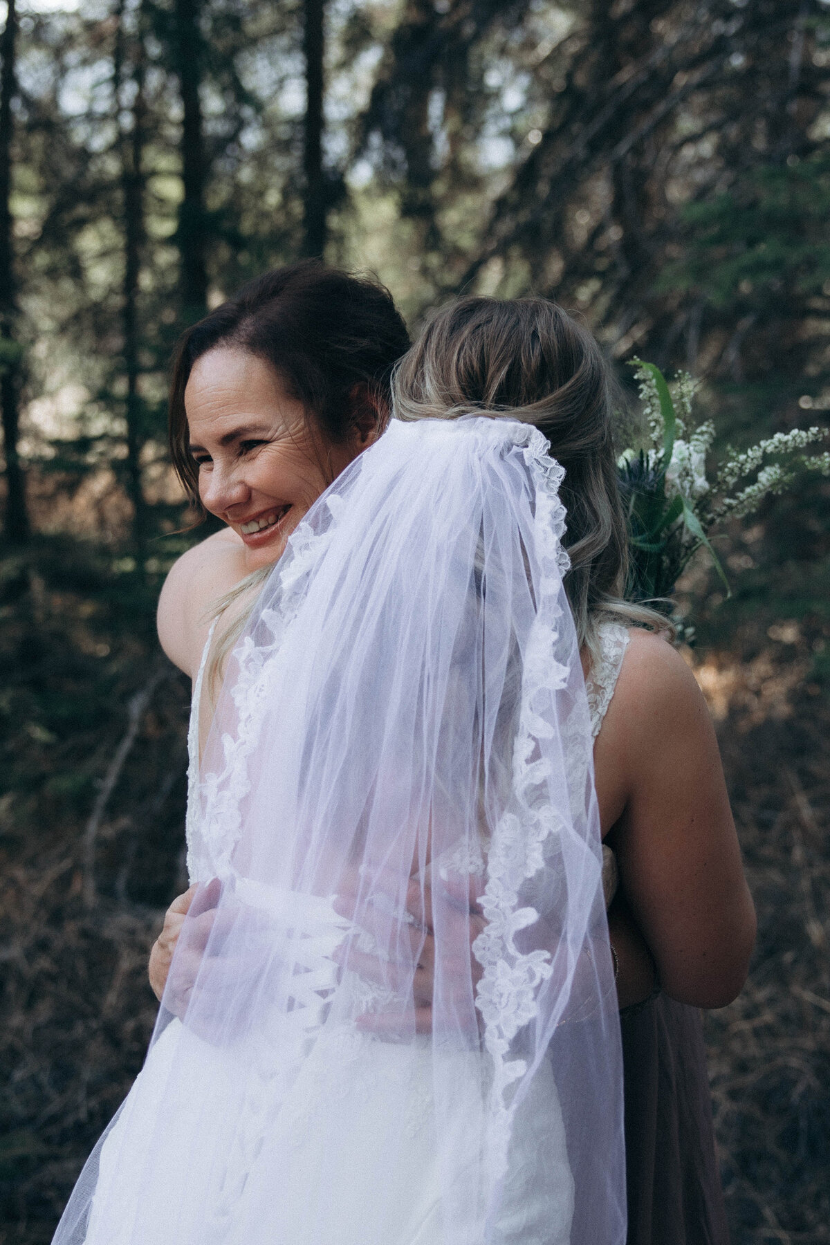 vpc-canmore-spring-elopement-6