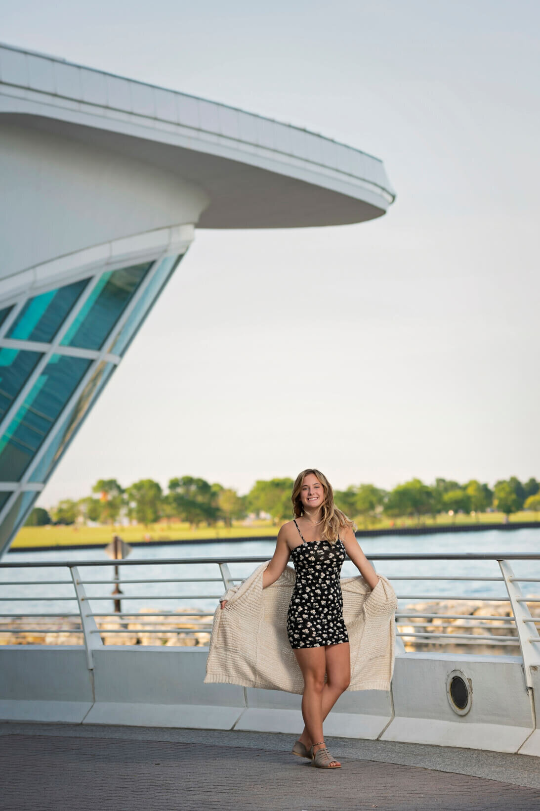 photo-at-milwaukee-art-musuem00001