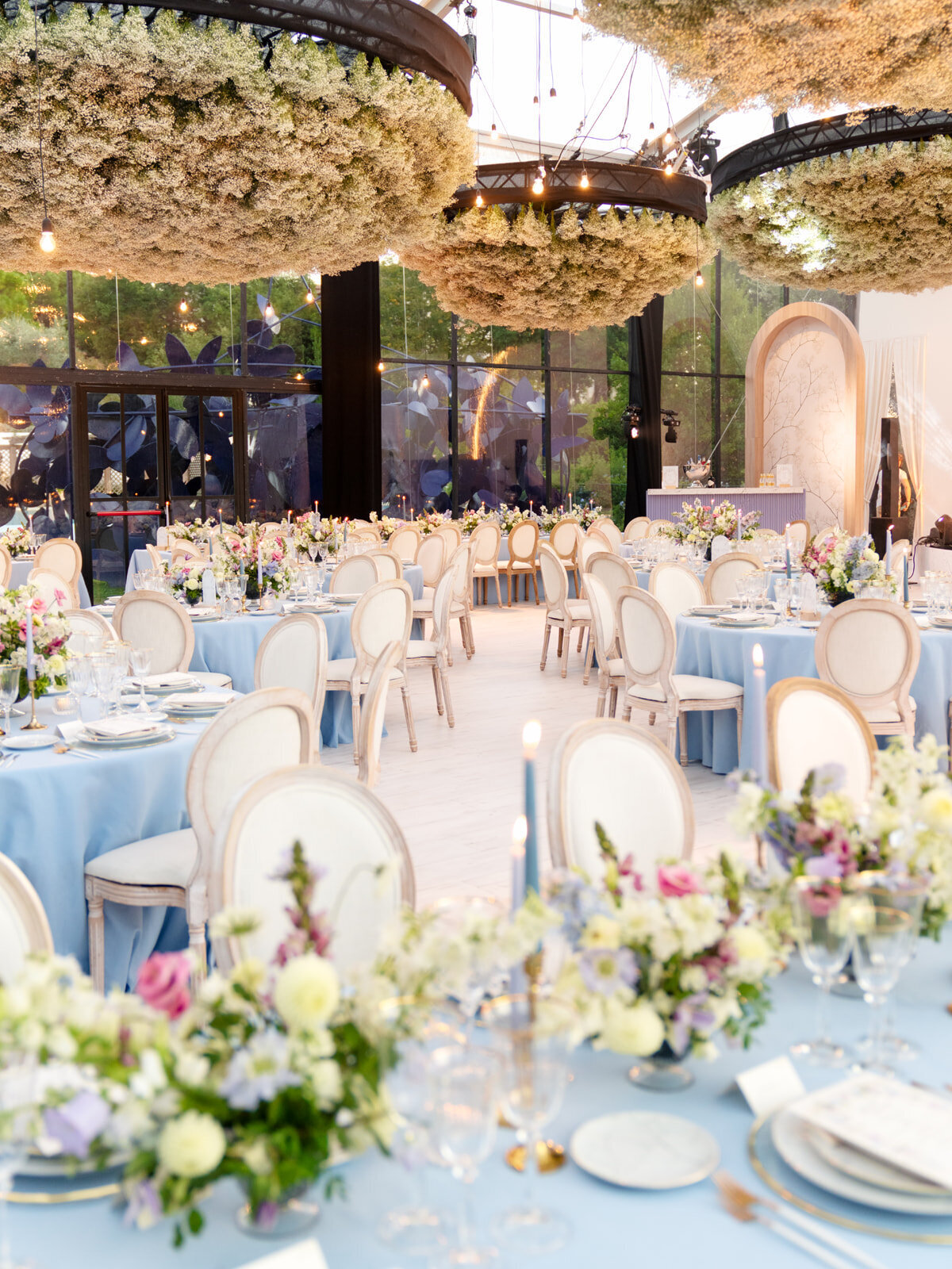 Elegant and floral design, luxury wedding planner