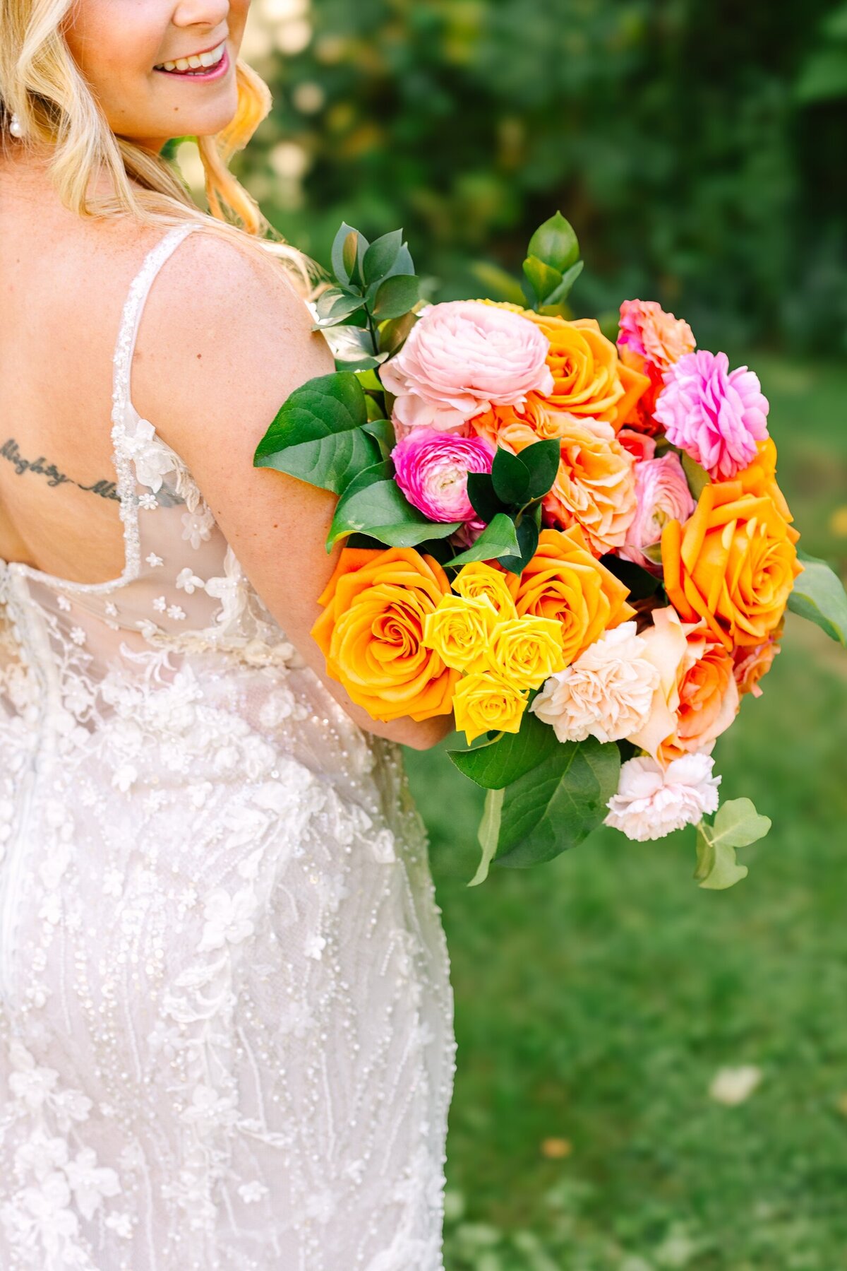 Vibrant_Palm_Springs_Inspired_Red_Barn_at_Outlook_Farm_Summer_Photography_Maine_Wedding_Photographer_0028