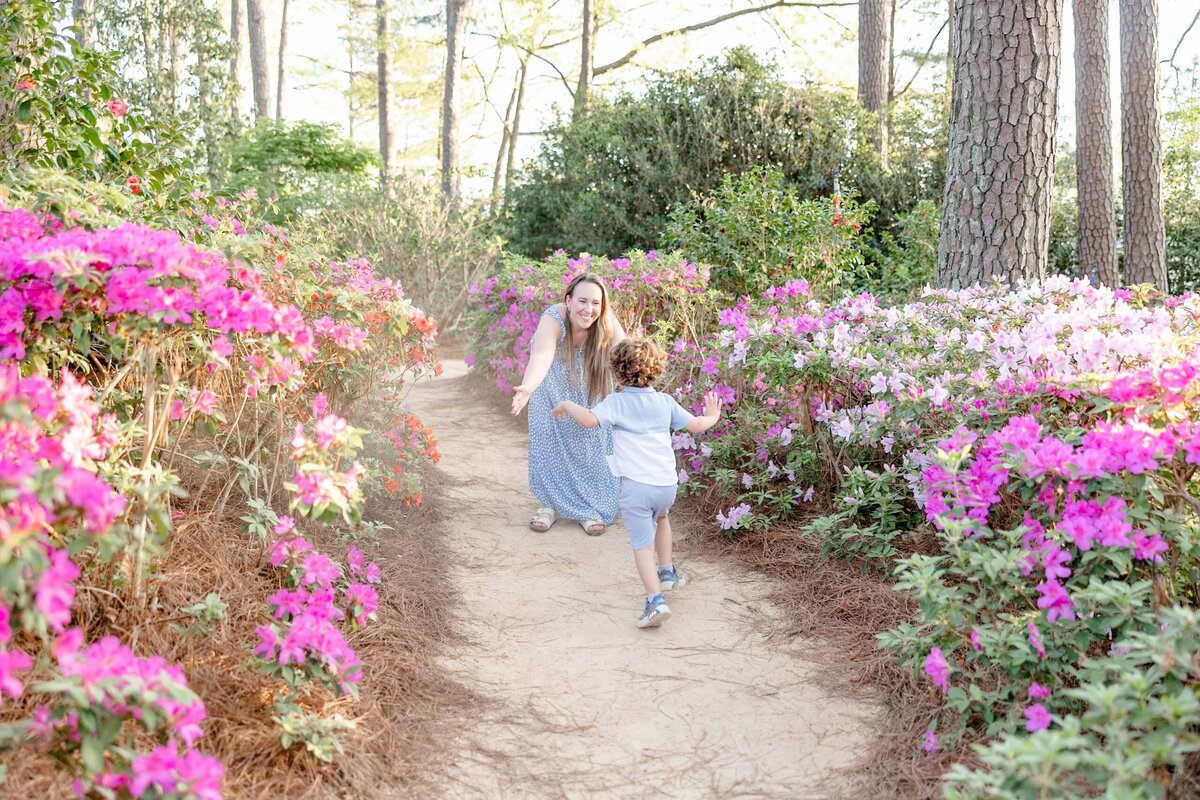 Raleigh-NC-spring-Mini-Session-Magnolia-and-Grace-Photography-Co-AmyB# (1)-40