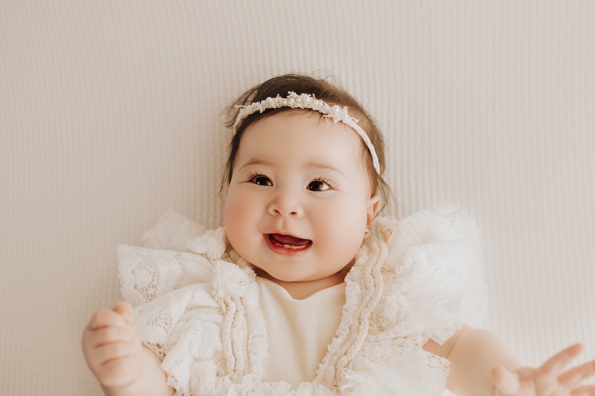 Newborn photography sessions Newborn photography ideas Newborn photography tips Professional newborn photography