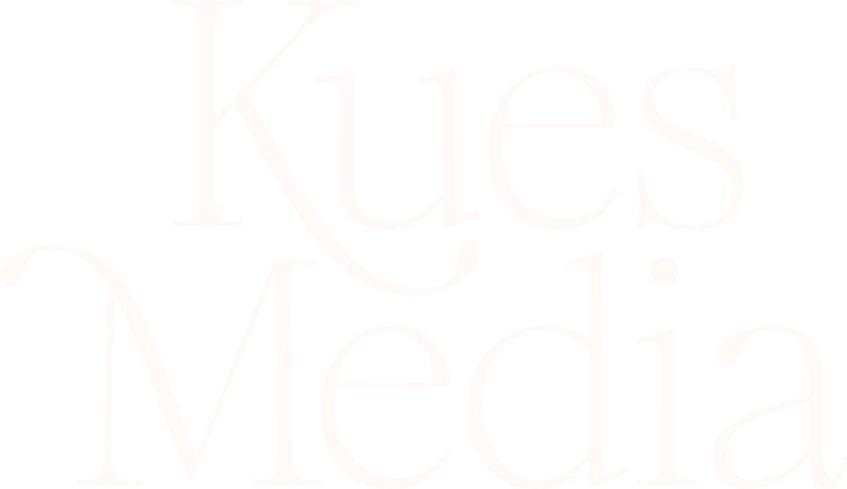 Kues Media ROI-DRIVEN PODCASTING logo