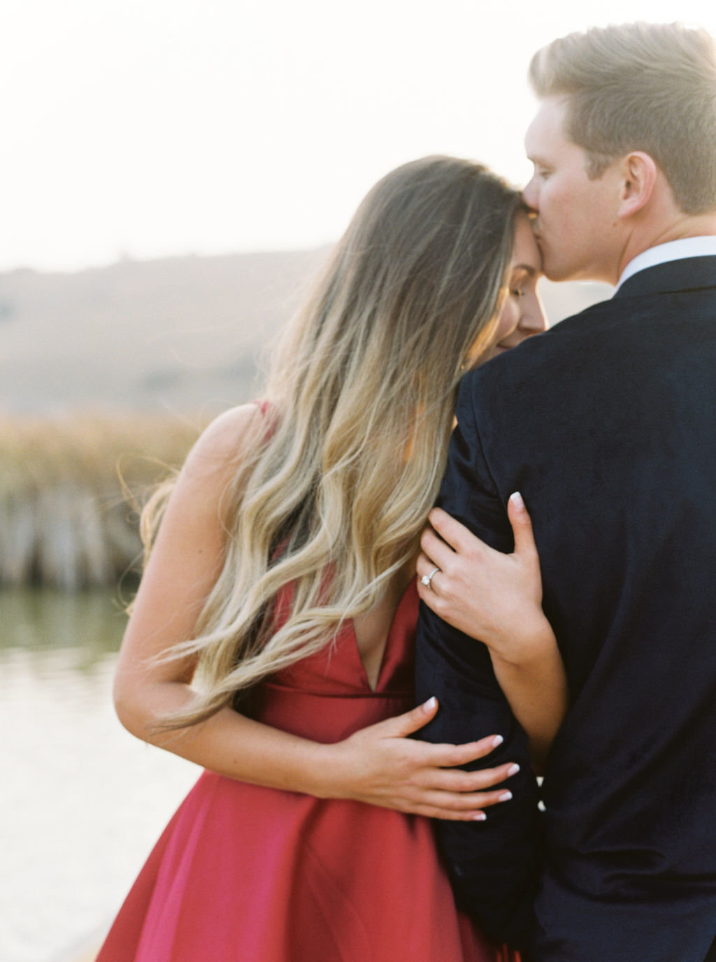 Kirsten+PeterCoyoteHillsRegionalParkEngagementSessionSneakPeeks-CassieValentePhotography0056