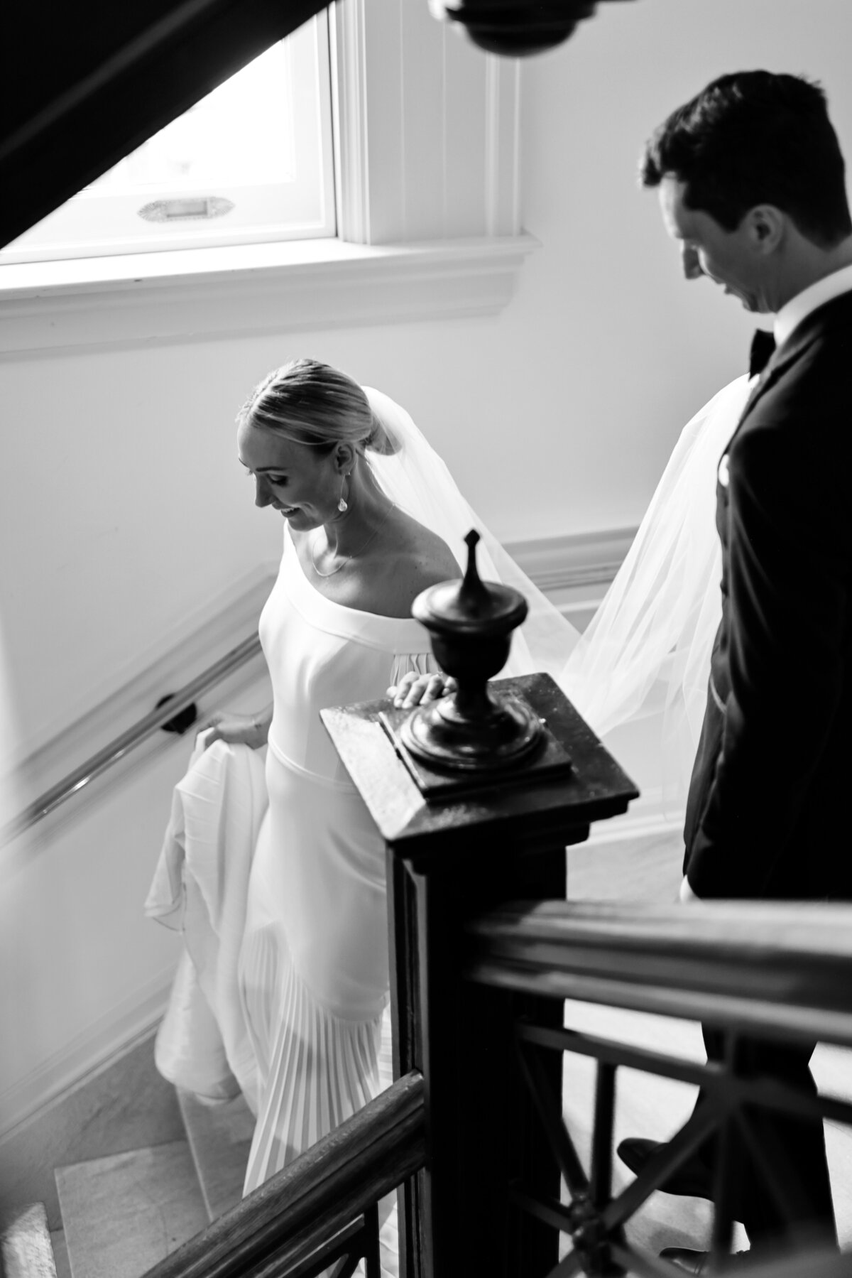 Unique Wedding Photograhy at an Art Museum in Charleston 30
