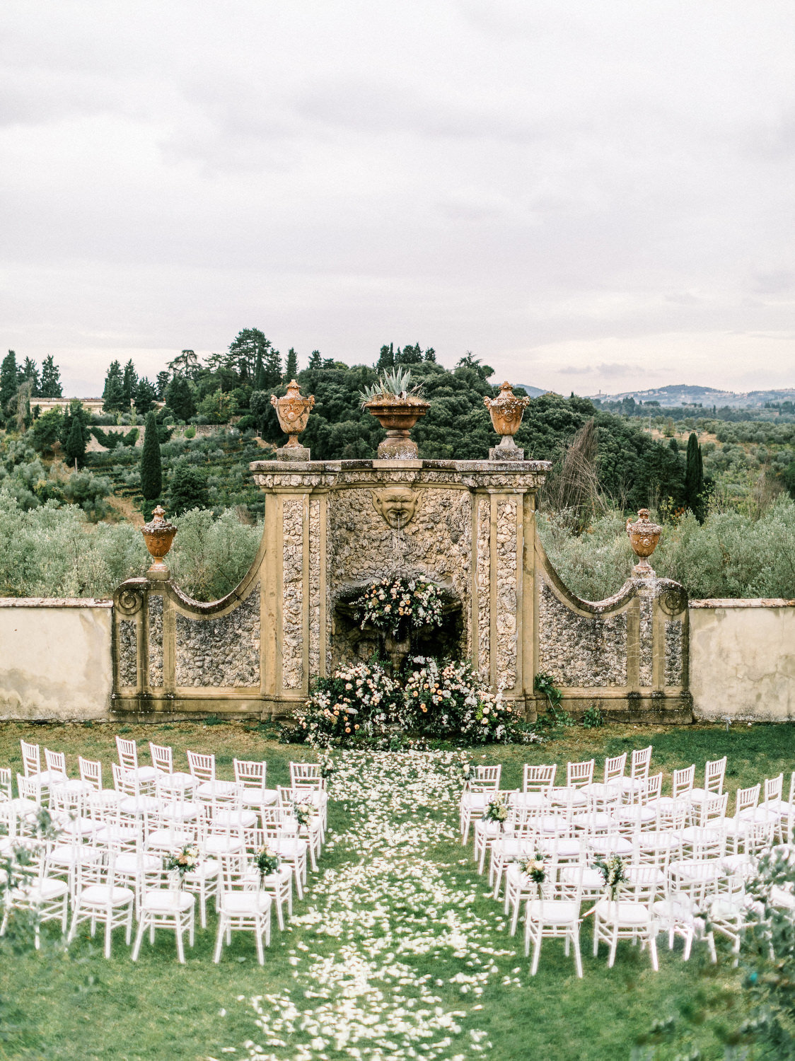 Villa-Medicea-Di-Lilliano-Wedding-047