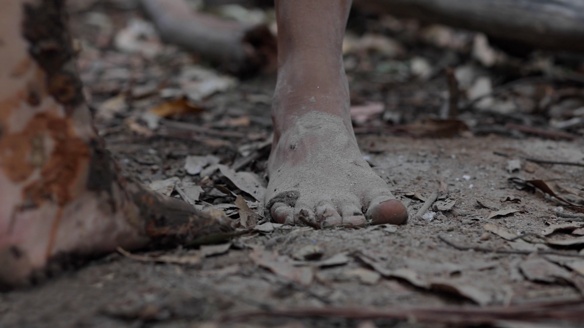 KatieRydge_CloseUpMudFeet