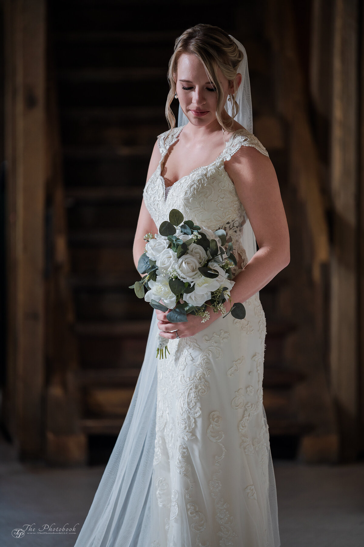 Ostrum-23-Wedding-Bride-Barn-Michigan Wedding Photographer