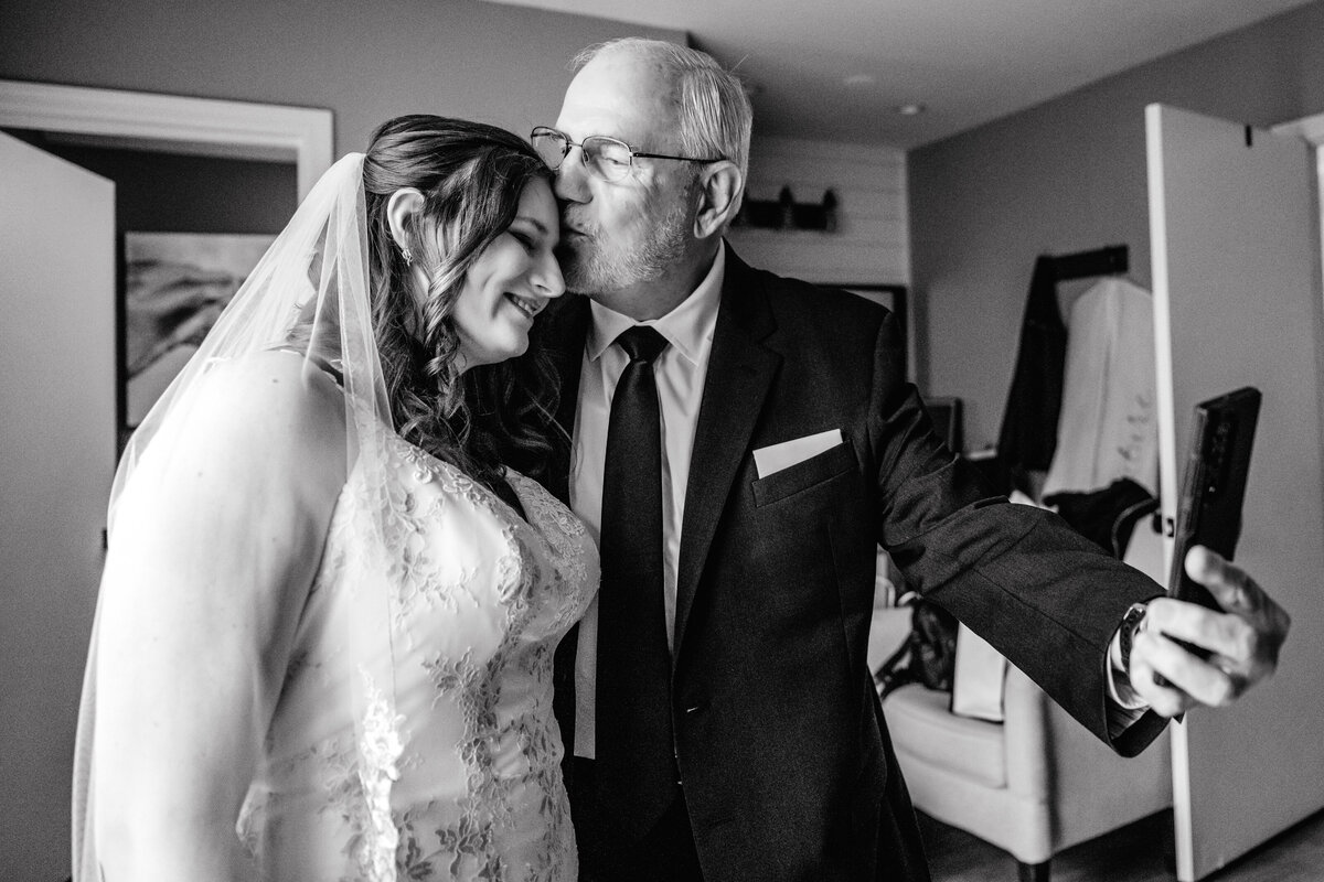 CHRIS AND MEGAN_092824_090-BW