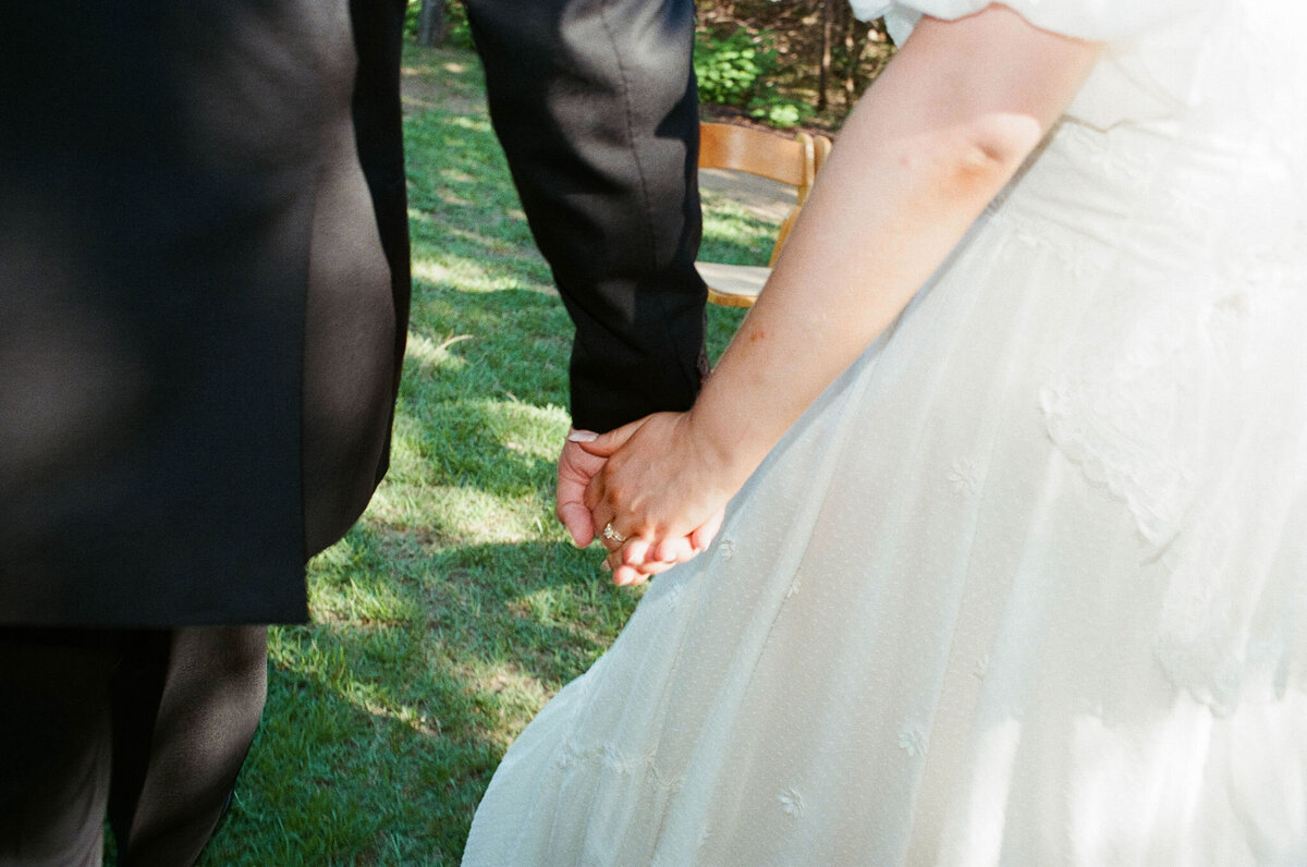 Chloe&ThomasWeddingPhotos_Previews_AustinWeddingPhotographer_HereafterFilms-58