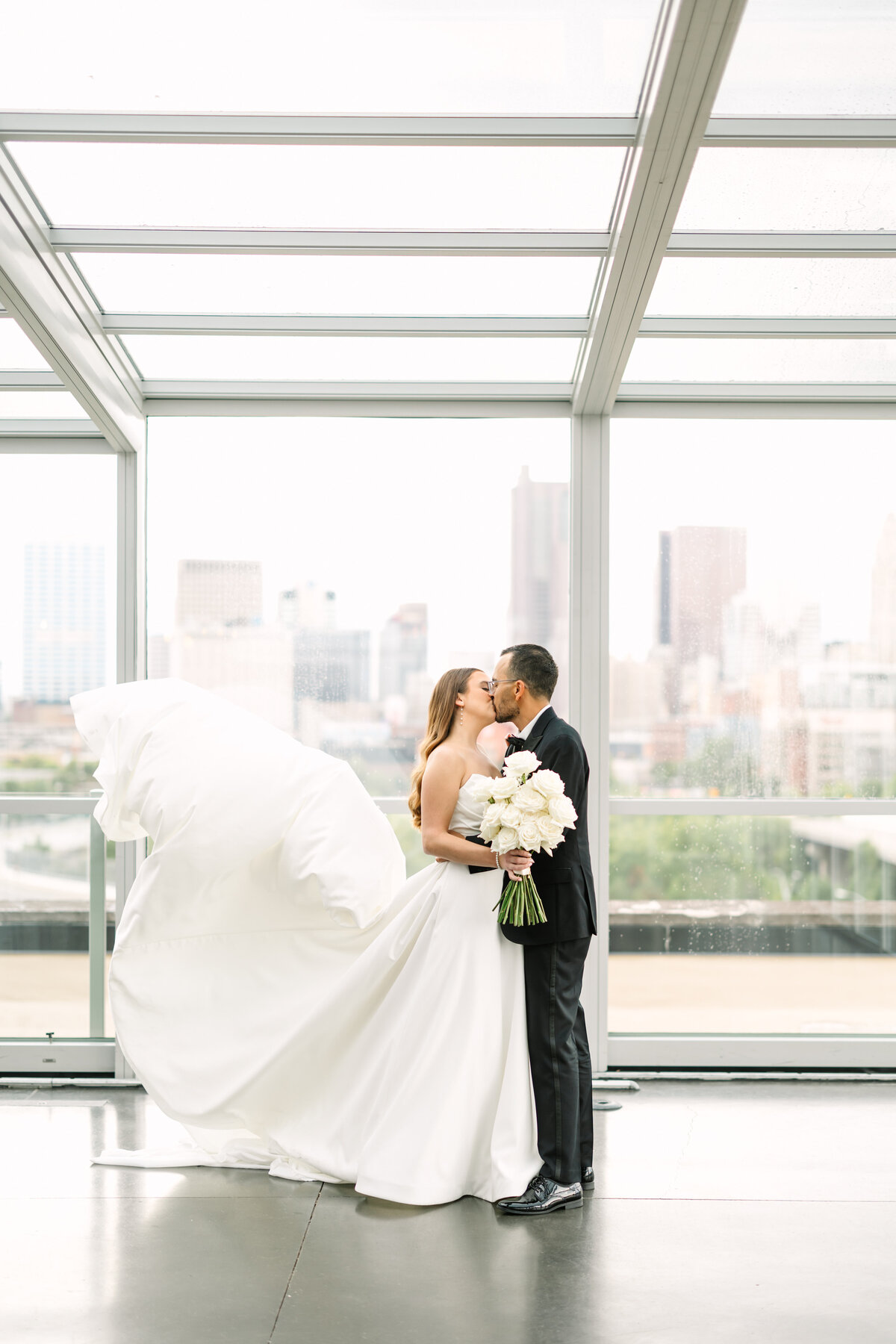 Luxury rooftop wedding at Revery North 4th Corridor in Columbus Ohio