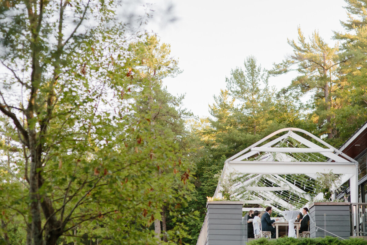 AshleyPigottEvents-Wedding-Gillian&Gabe-PrivateIsland-LakeRosseau-037