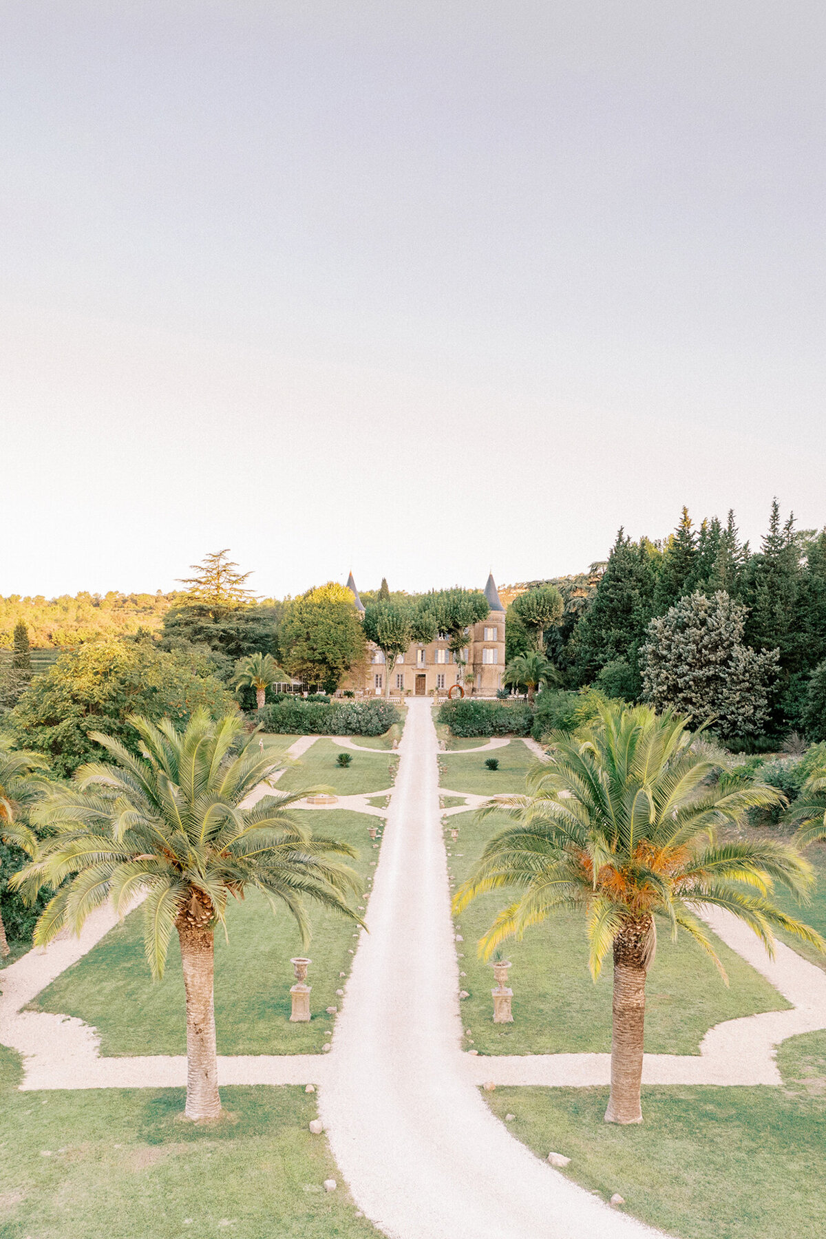 Maïlys Fortune Photography Husband Wife Wedding Weddings Photography France Switzerland Italy Timeless Dreamy Imagery Bilingual French English Destination Weddings Destination Wedding Provence French Riviera Paris Lake Como Tuscany2