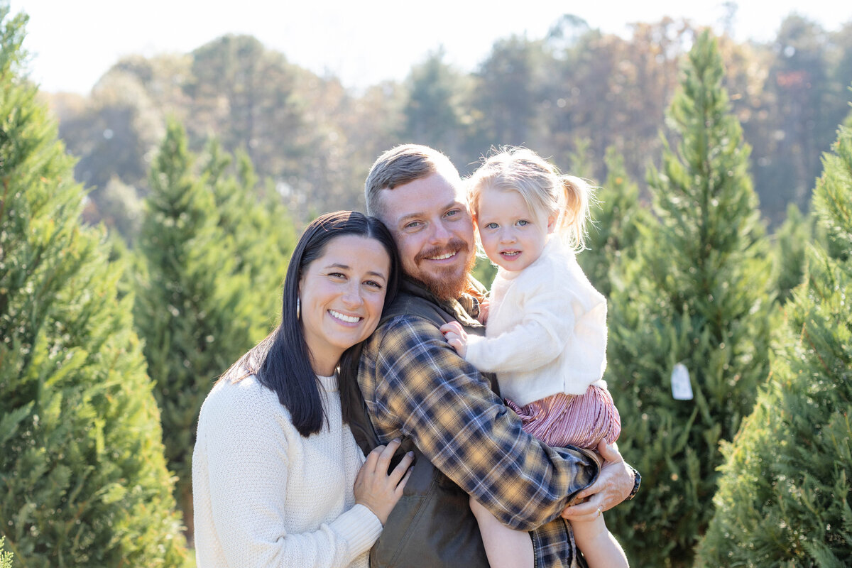 ChristmasTreeFarmMinisGreenvilleSCJennyMacyPhotography-Alexis41