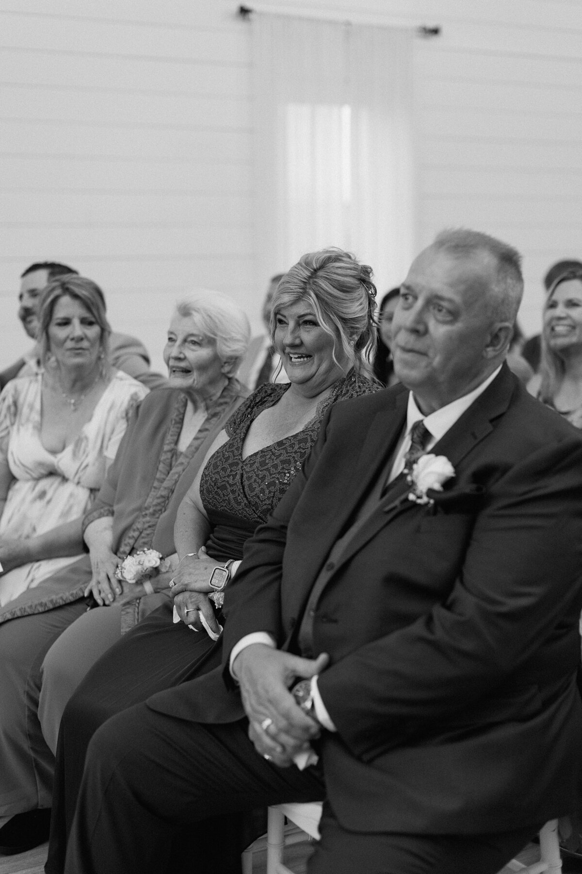 danielleandaaronsfarmhouseweddingkristinnicholephotography61