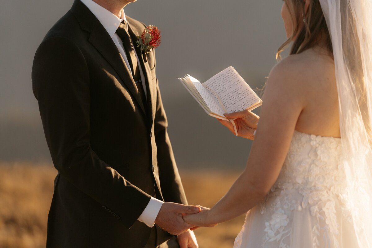 australian-elopement-photographer-lovewilder-32