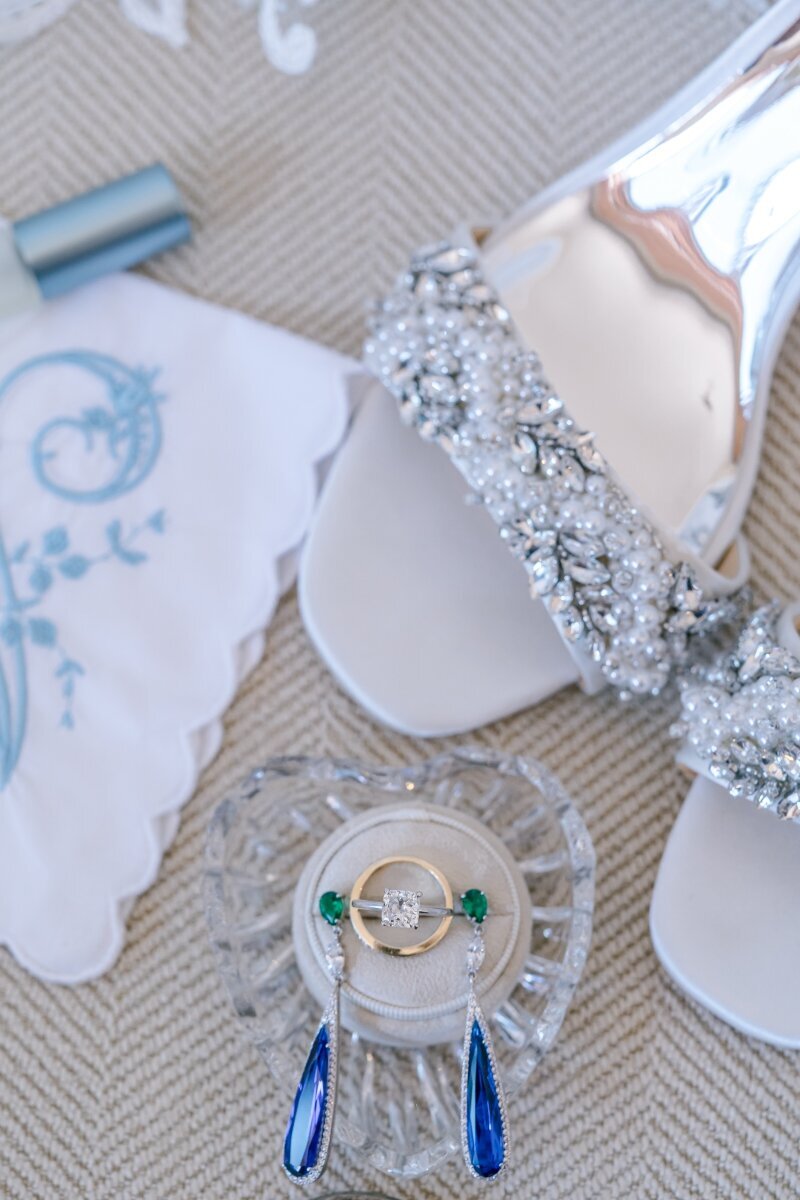 Adorable wedding day details