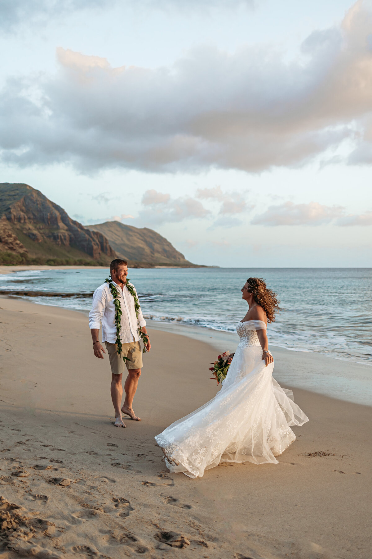 Hawaii-beach-elopement-115