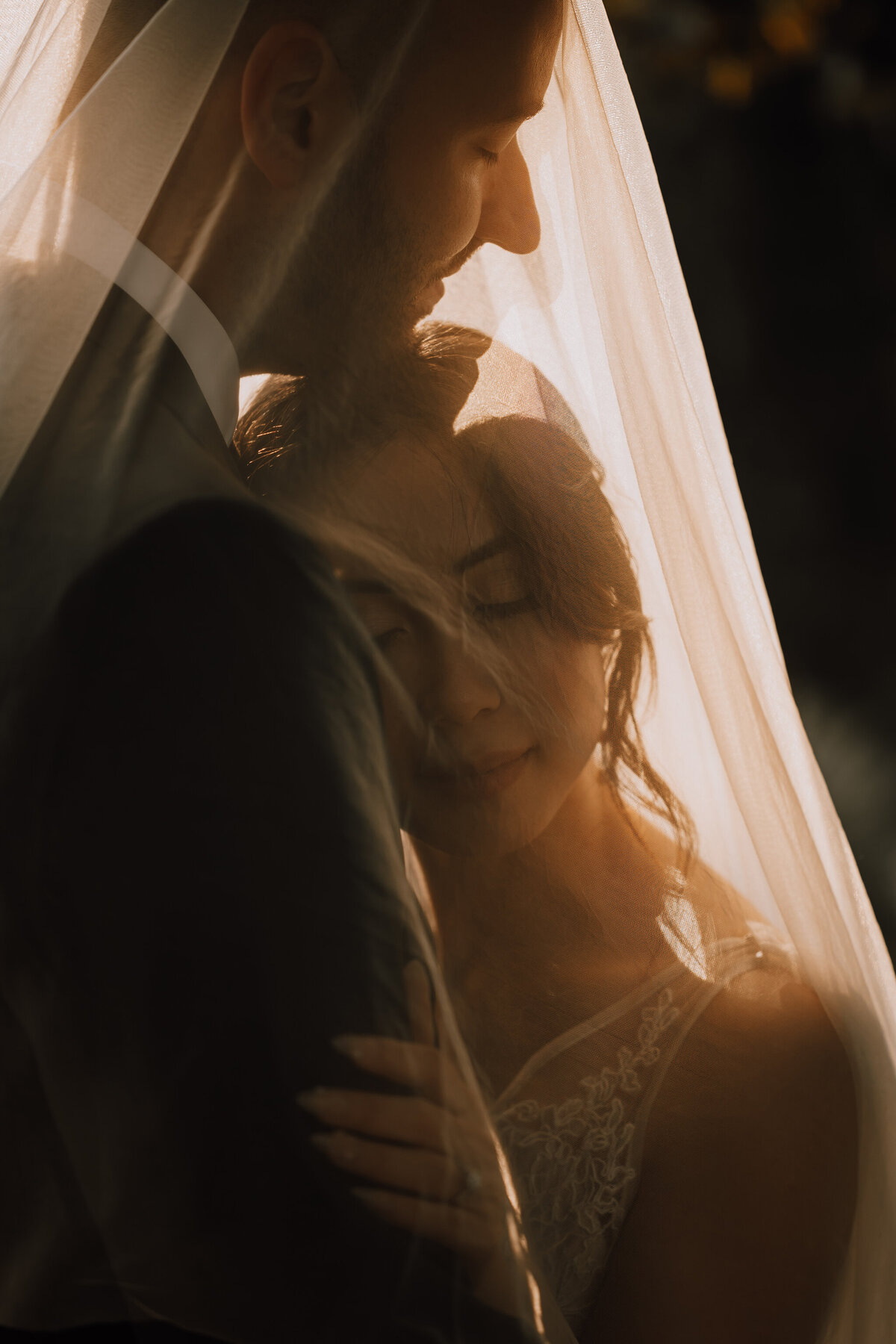 Alberta_elopement_photographer (3)
