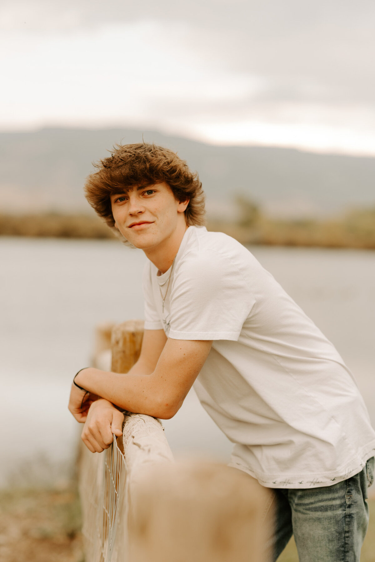 Senior (16)