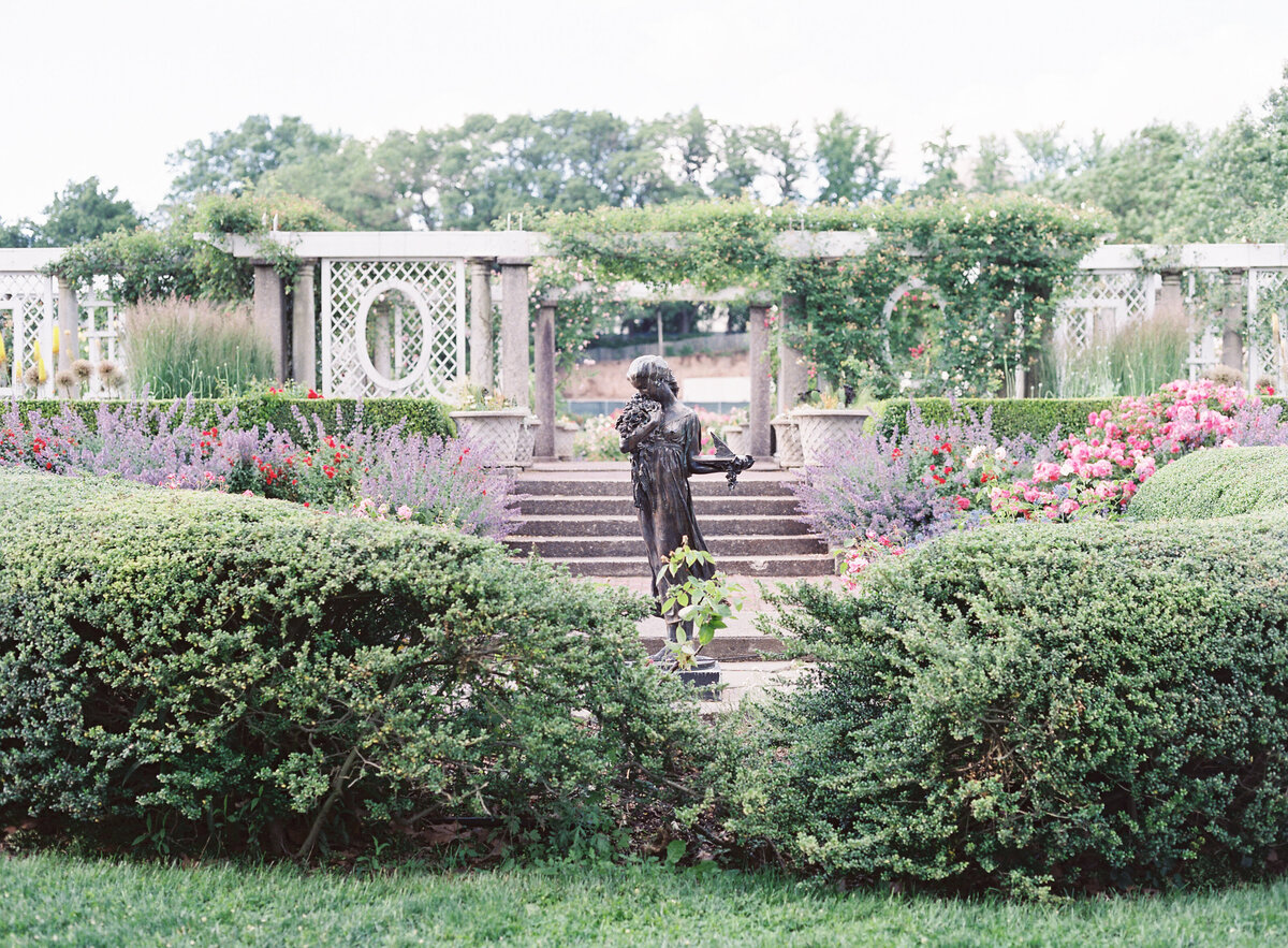Brooklyn-Botanic-Garden-wedding-09