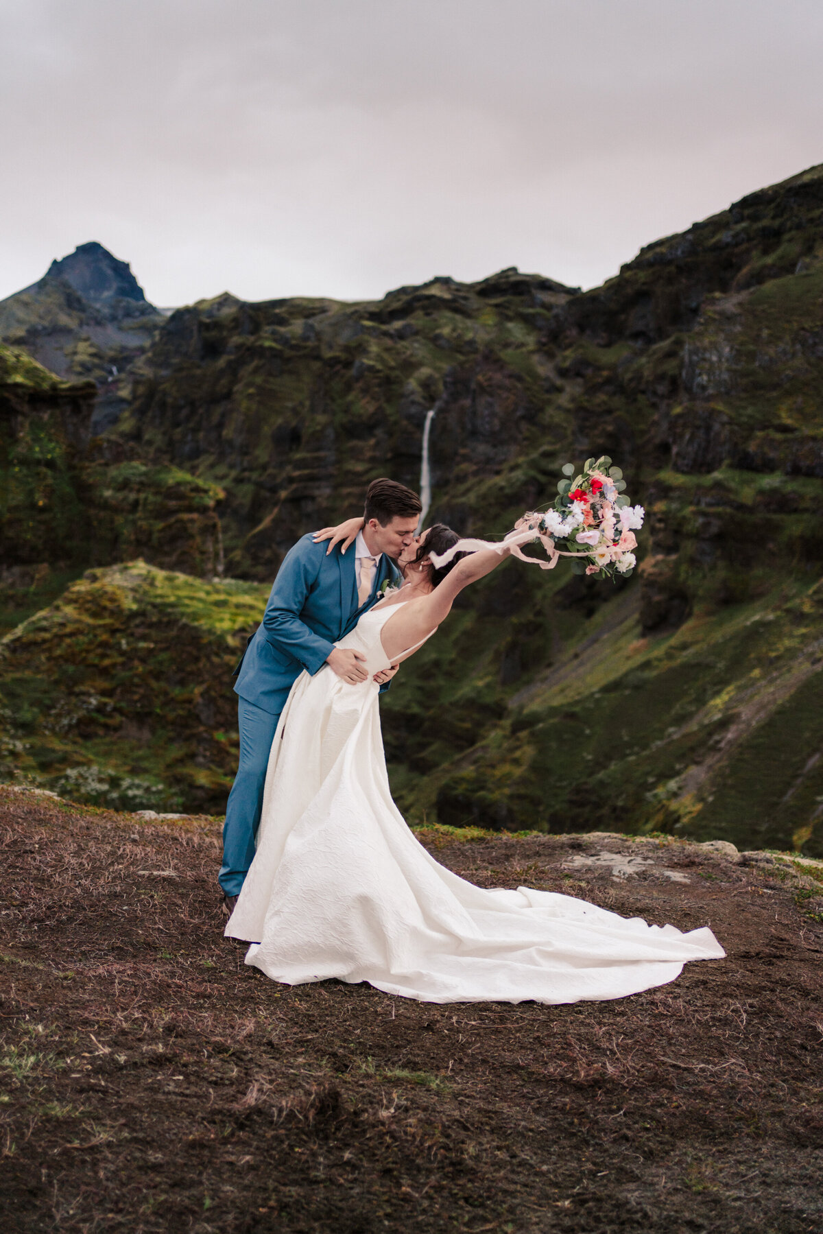iceland-elopement-photographer-00106