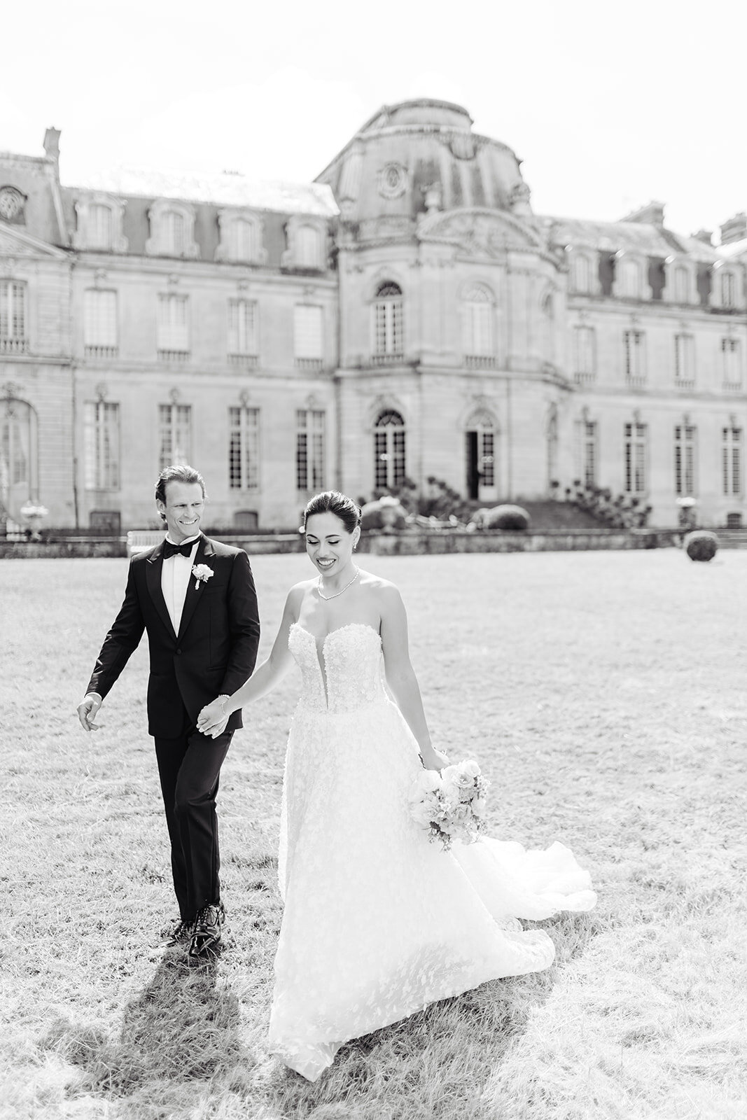 MorganeBallPhotography-Wedding-ChateauChamplatreux-SandyDavid-05-lovesession-207-6982_websize