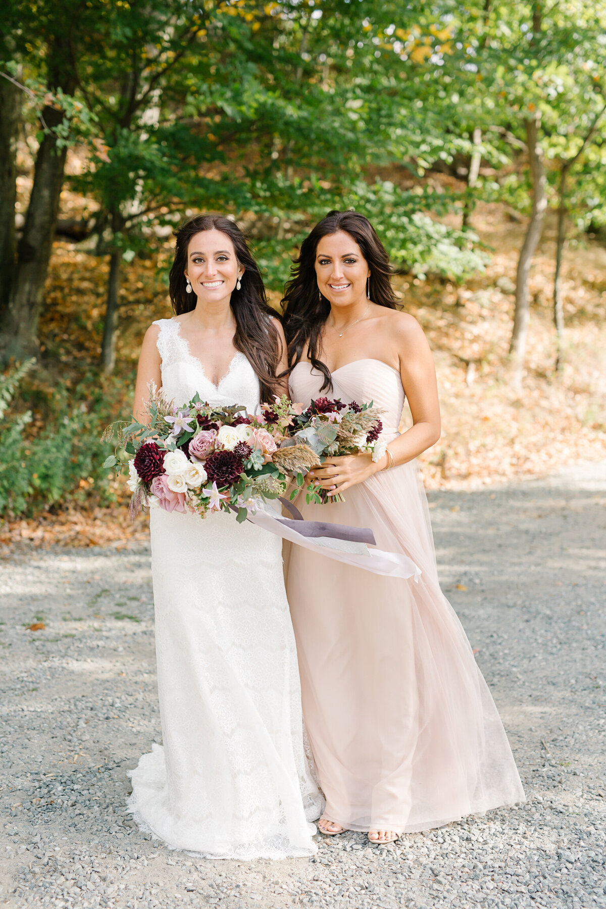 Lizzie_James_Valhalla_Lake_Club_Weddng_Preview-87