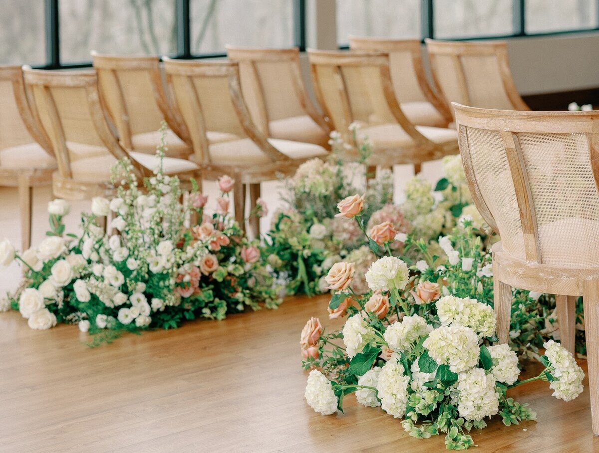 Michigan-wedding-flowers 