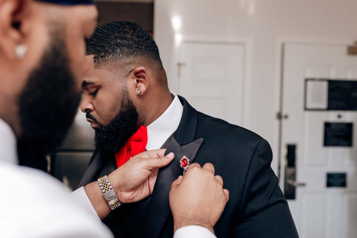 Groom-44 (2025-04-15T19_41_23.202)
