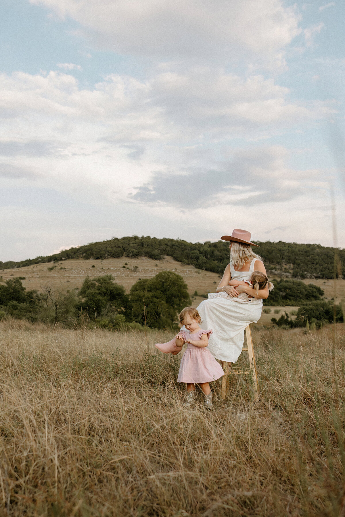 Austin-Lifestyle-Photographer-WalkerMotherhoodStory-18