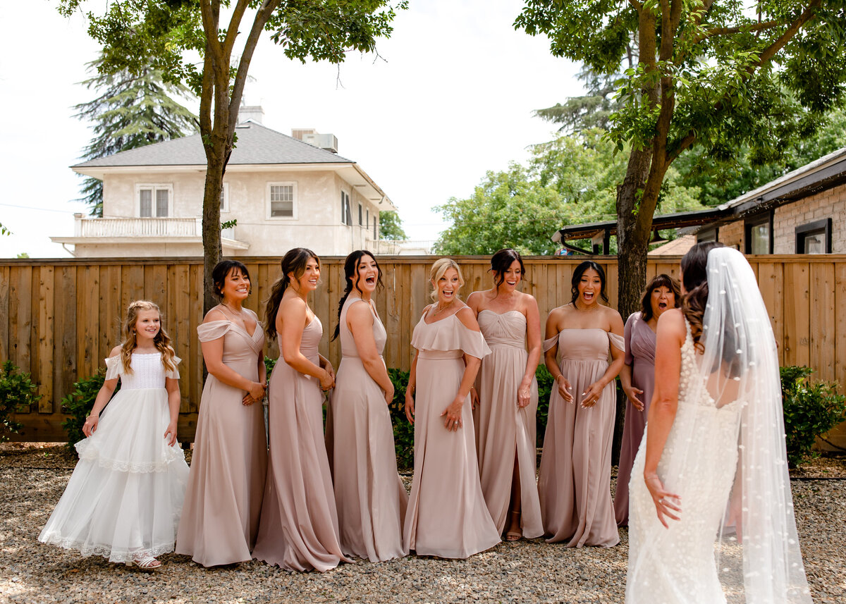 05282023_Emily+ZachWedding_GraceBarnCA_AnjaJensenPhotography-143
