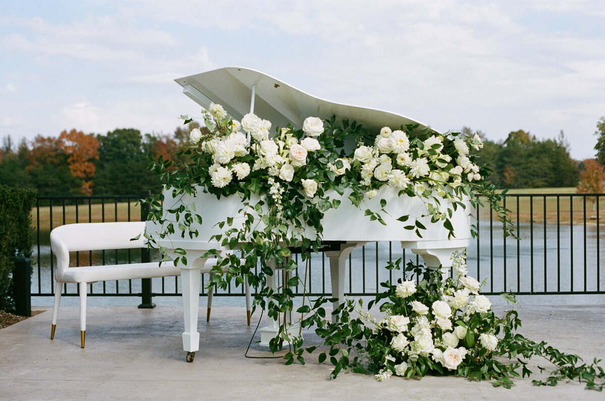 blackberry-ridge-conservatory-wedding-3