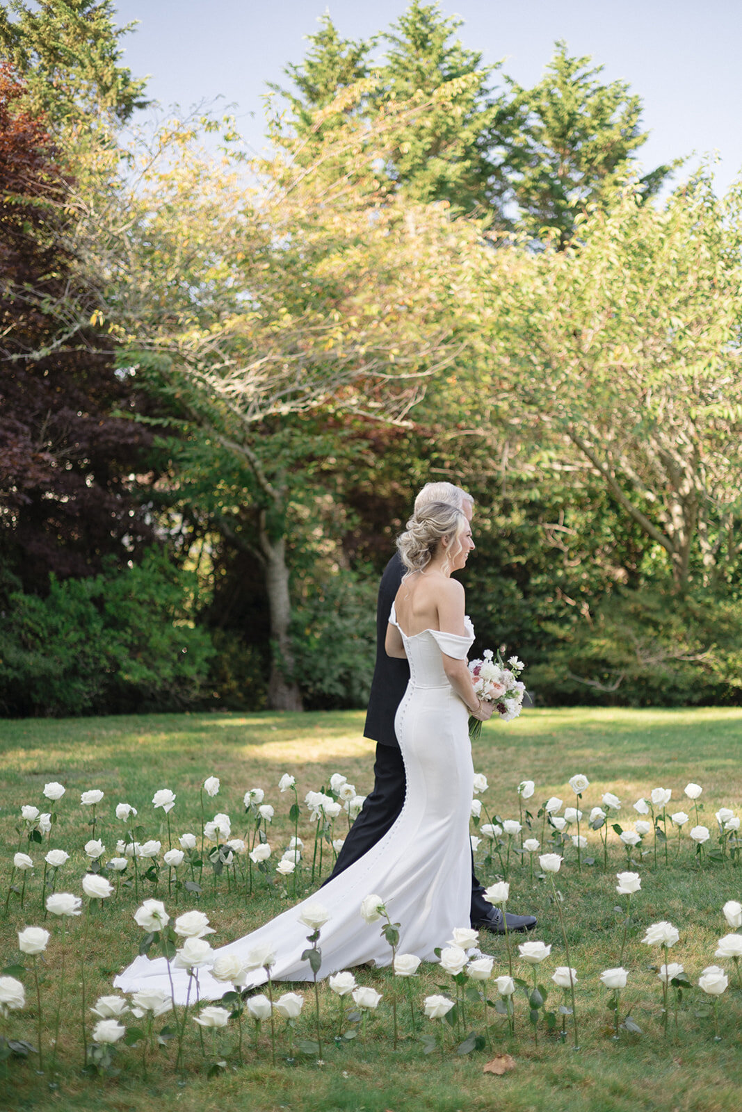 Wedding_Chanler Cliff Walk_Newport Mansions_RI__2503B3A1504©HilaryBlock