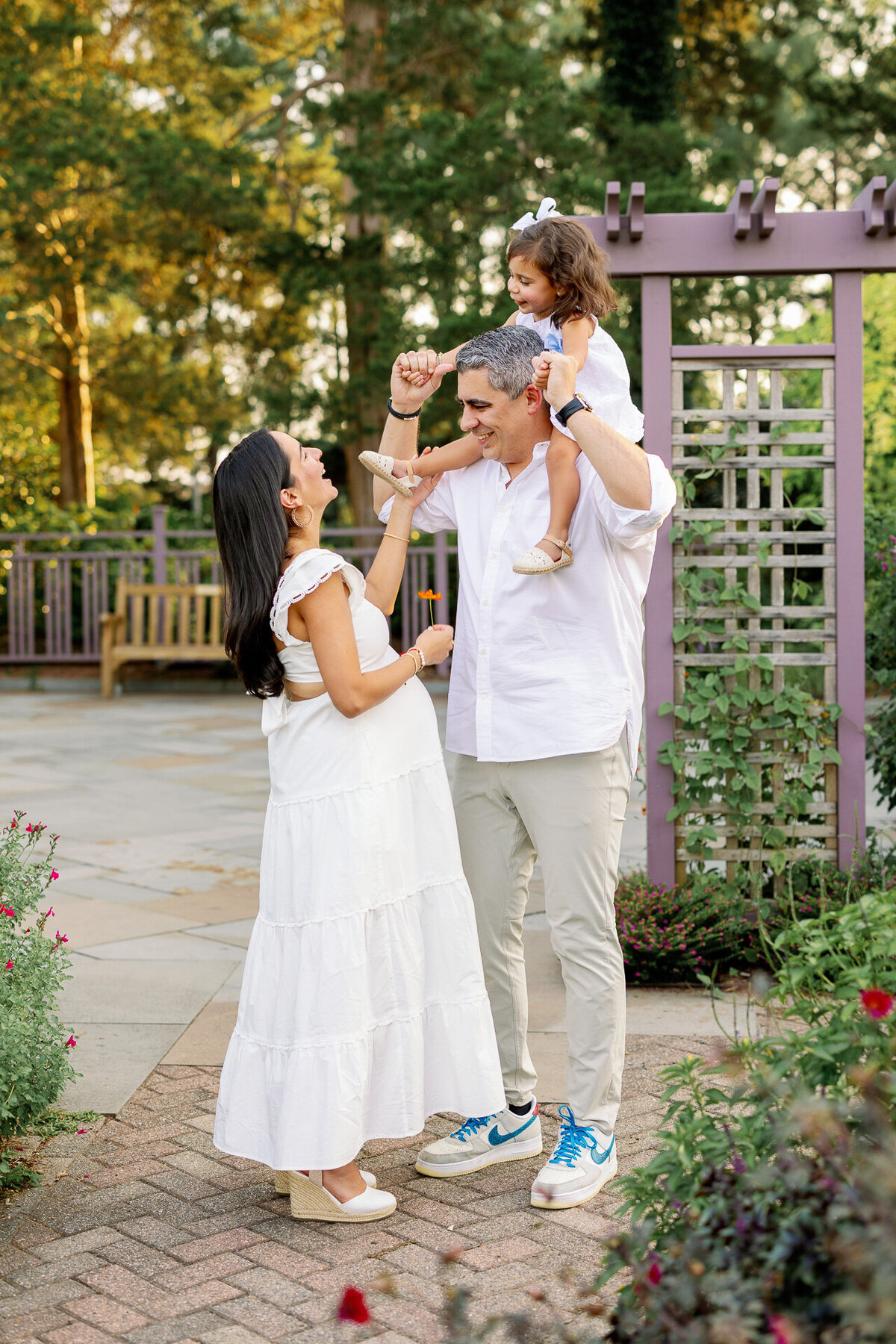 the-GREEN-SPRING-gardens-family-maternity-photography-55