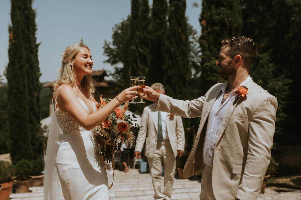 Kirstyandjames_chateaudecas_lauradeanphotography_dorsetweddingphotographer-389-1