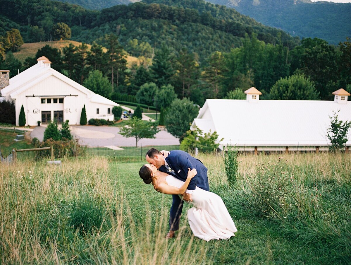 Malfar-FILM-Chestnut Ridge Events Wedding-Asheville-Casie Marie Photography-76